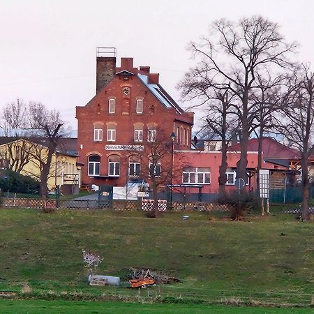 Gaestewohnung Heinrich Heine Schule Bad Durrenberg Exterior photo